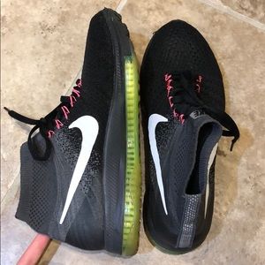 Nike Women Tennis Shoes: Zoom All Out Flyknit